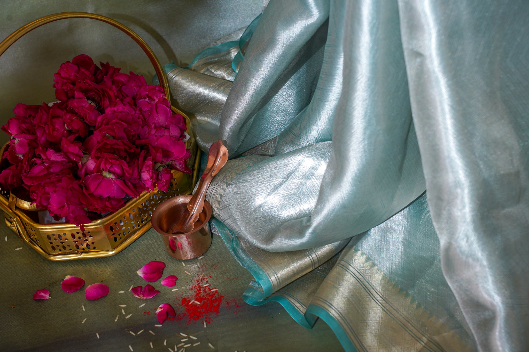 Pure Tissue Molten Gold Handwoven Saree with Aqua Border & Pallu
