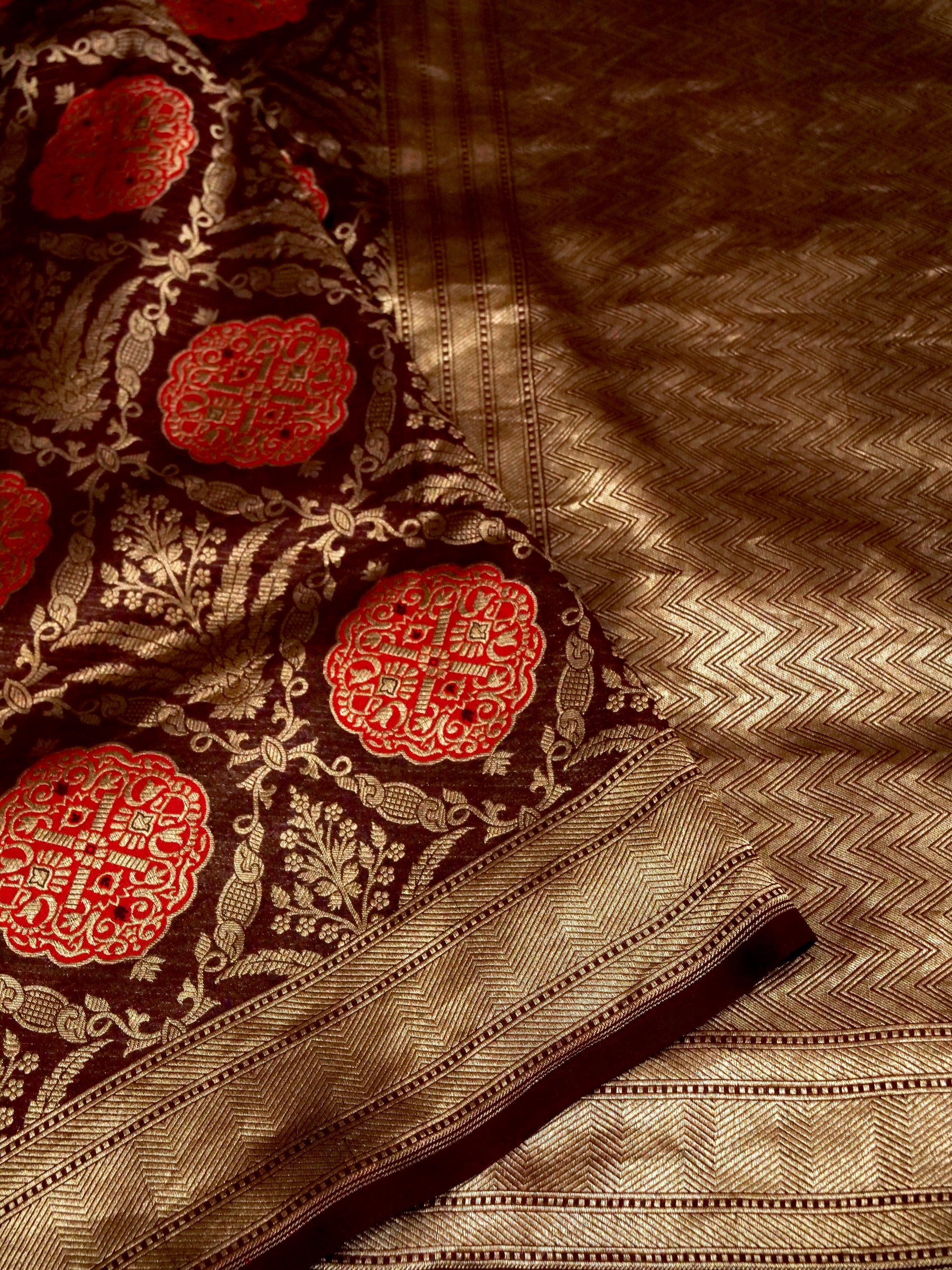 Wine Handwoven Banarasi Pure Katan Silk Meenakari Brocade Saree
