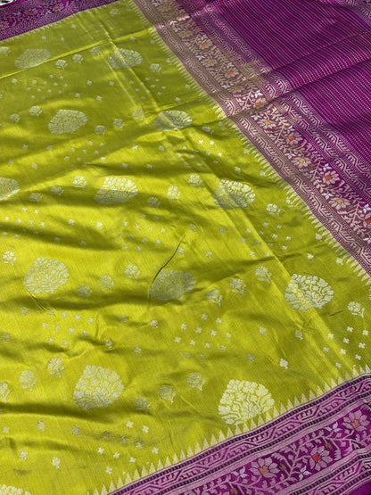 Green Pure Banarasi Ektara  Silk Handwoven Saree
