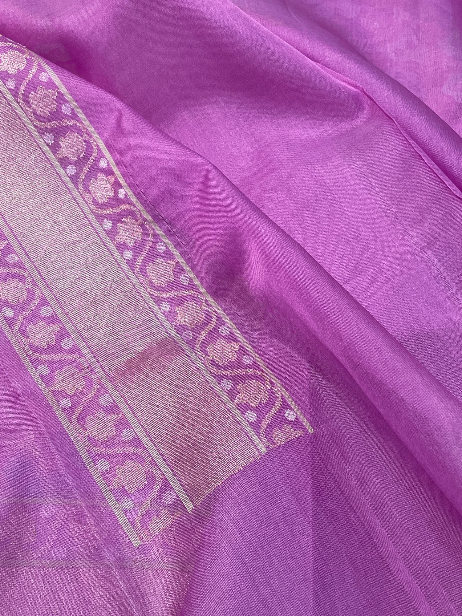 Lavender Banarasi kora Handwoven Saree with Real Zari