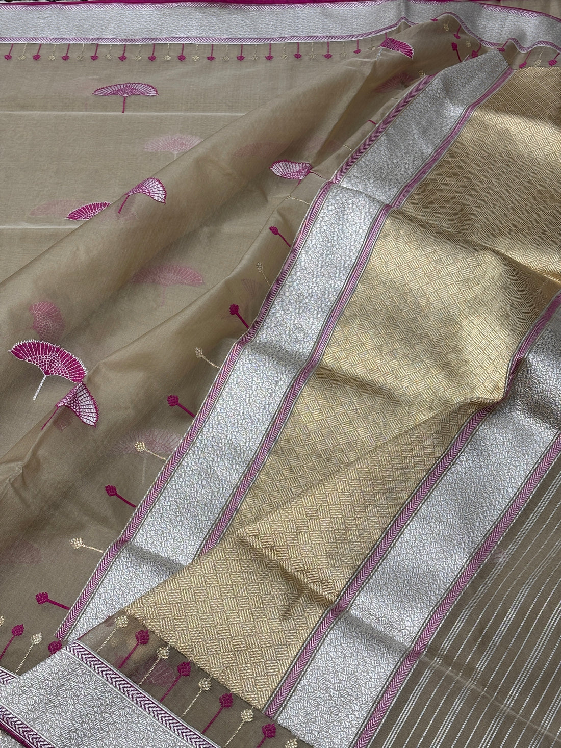 Beige Golden Banarasi Kora Silk Handwoven Saree