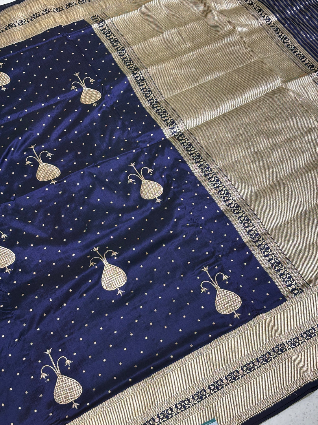Royal Navy Blue 
Pure Banarasi Katan Silk Handwoven Saree