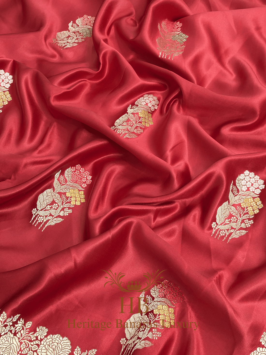 Rich Red Handwoven Banarasi Pure Mashru Silk Saree