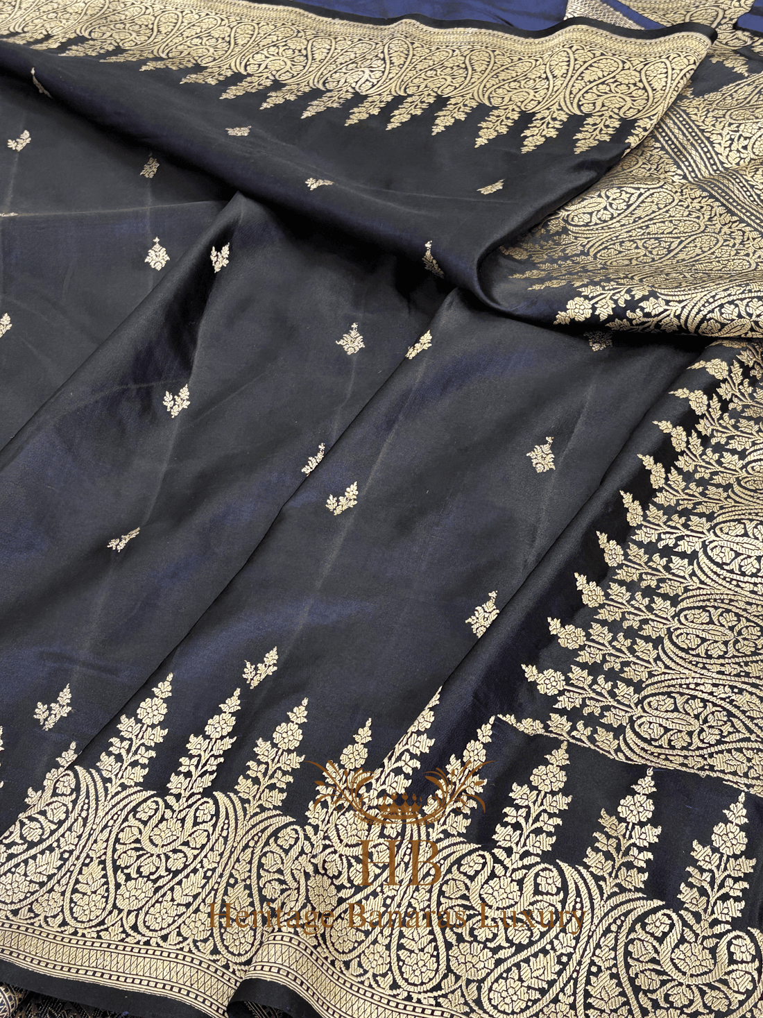 Classic Black Handwoven Banarasi Pure Mashru Silk Saree