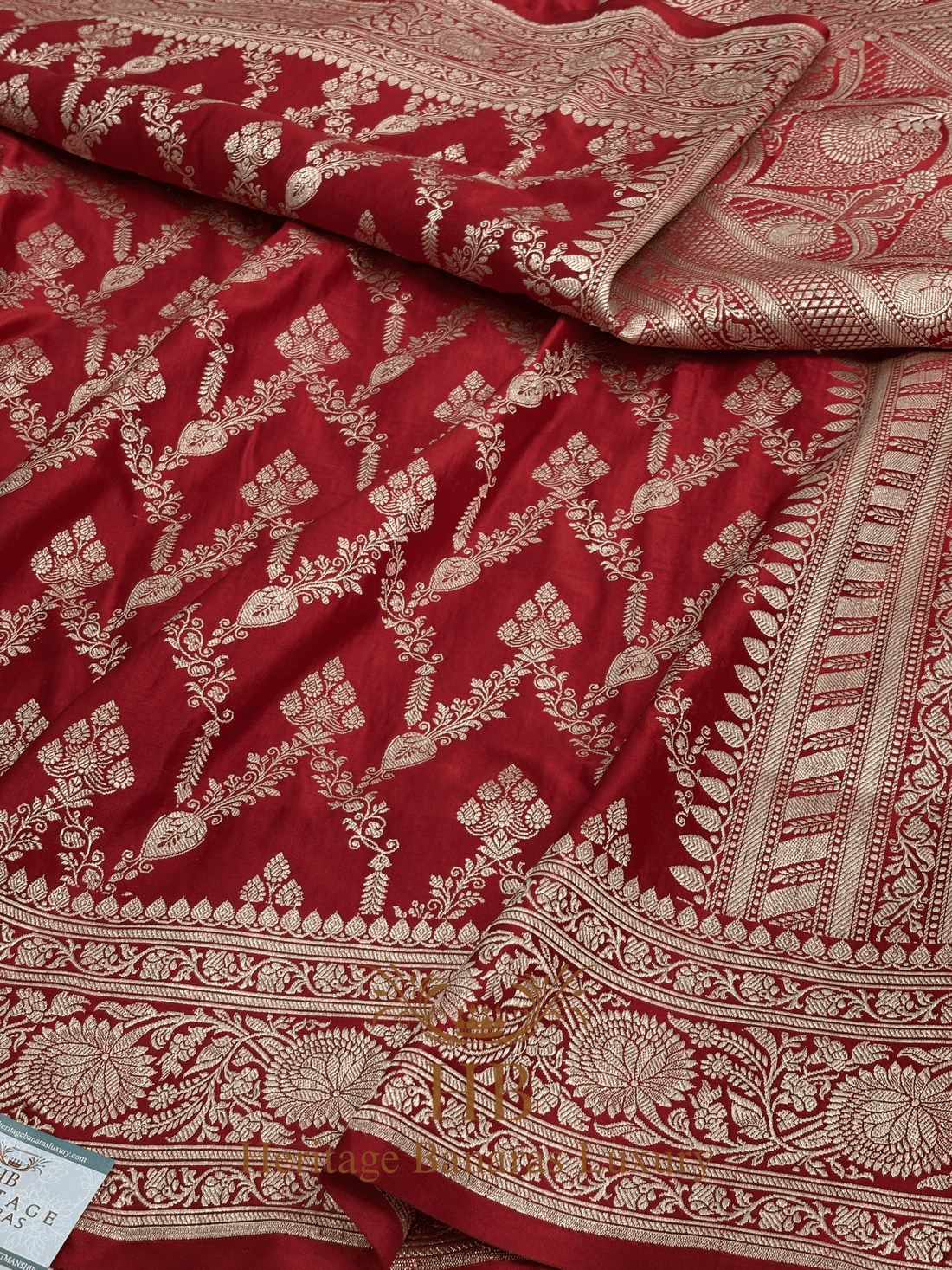 Red Handwoven Banarasi Pure Satin Silk Jaal Saree