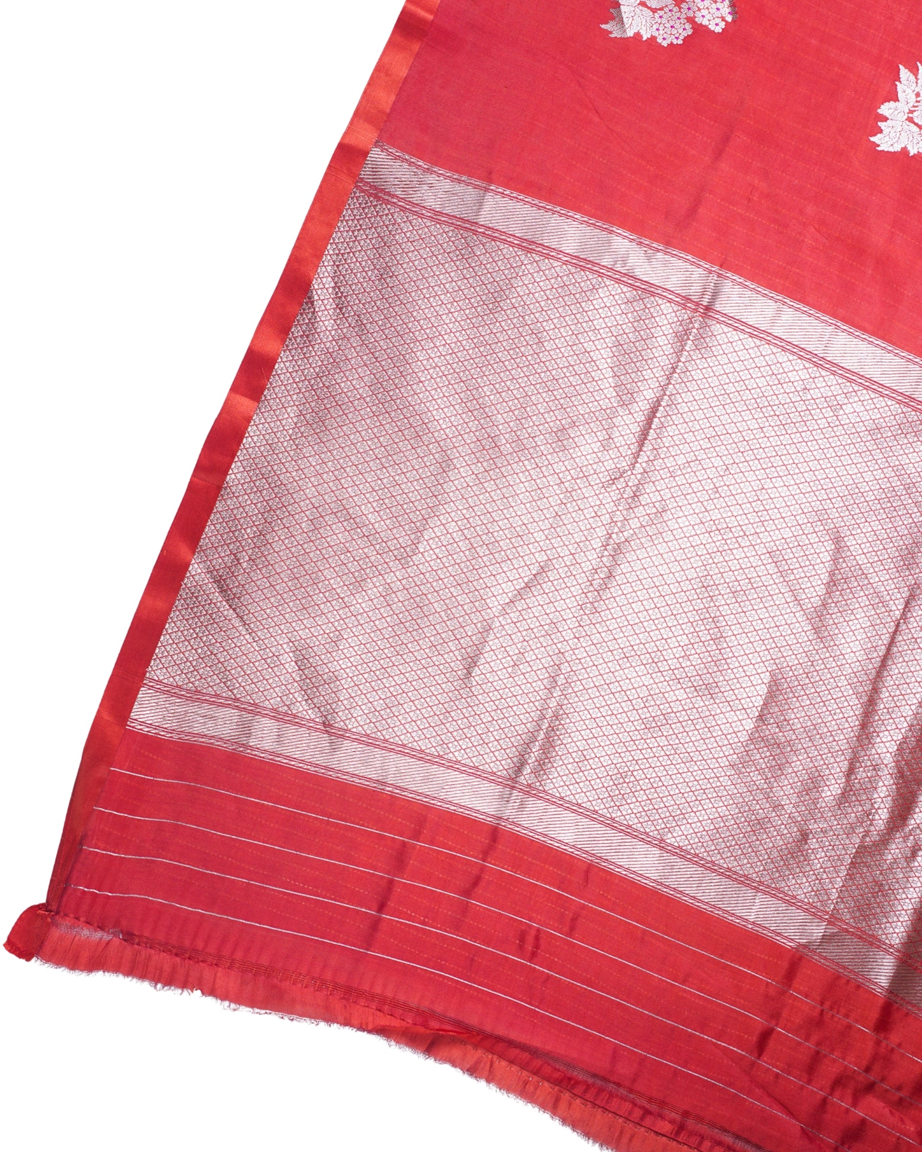 Vermilion Red Handloom Pure Silk Banarasi Saree