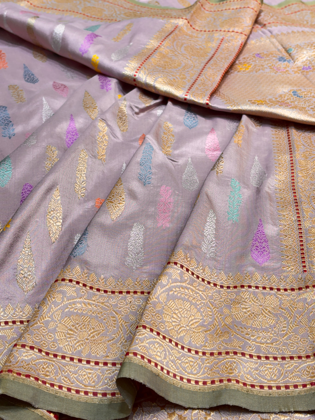 Pastel Lavender Pure Banarasi Katan Silk Handloom Saree