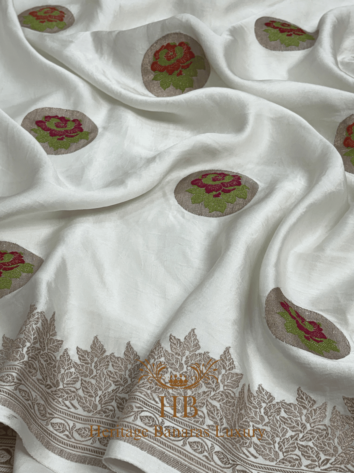 Natural Off-White Handwoven Banarasi Pure Mashru Silk Saree