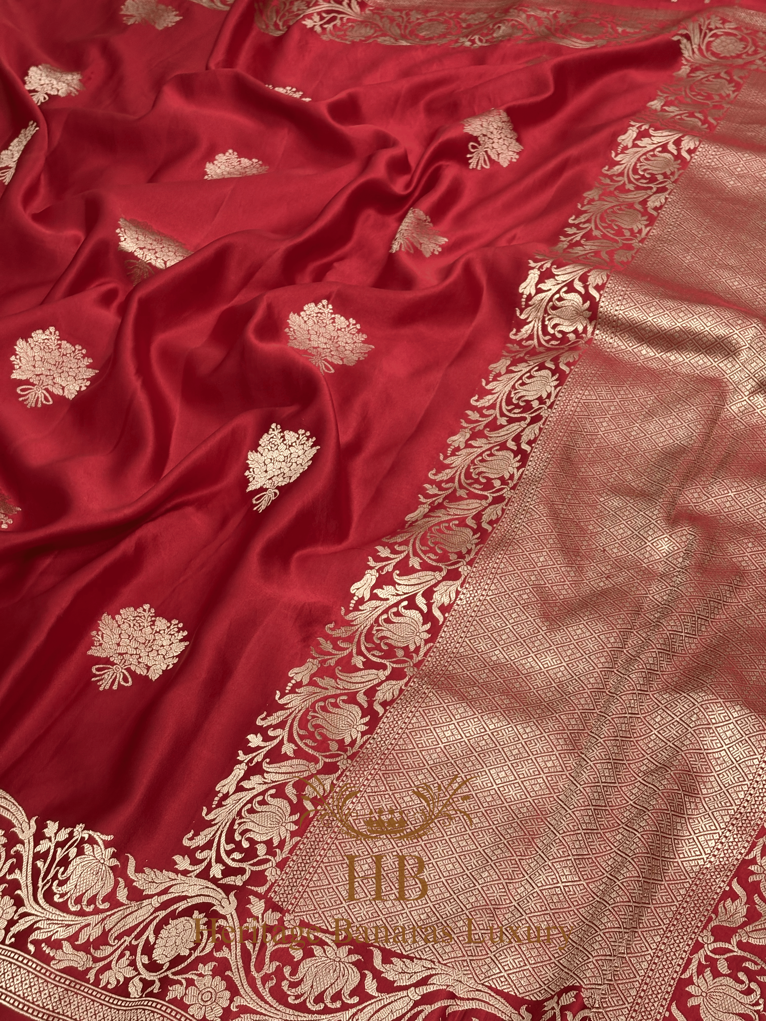 Royal Red Handwoven Banarasi Pure Mashru Silk Saree