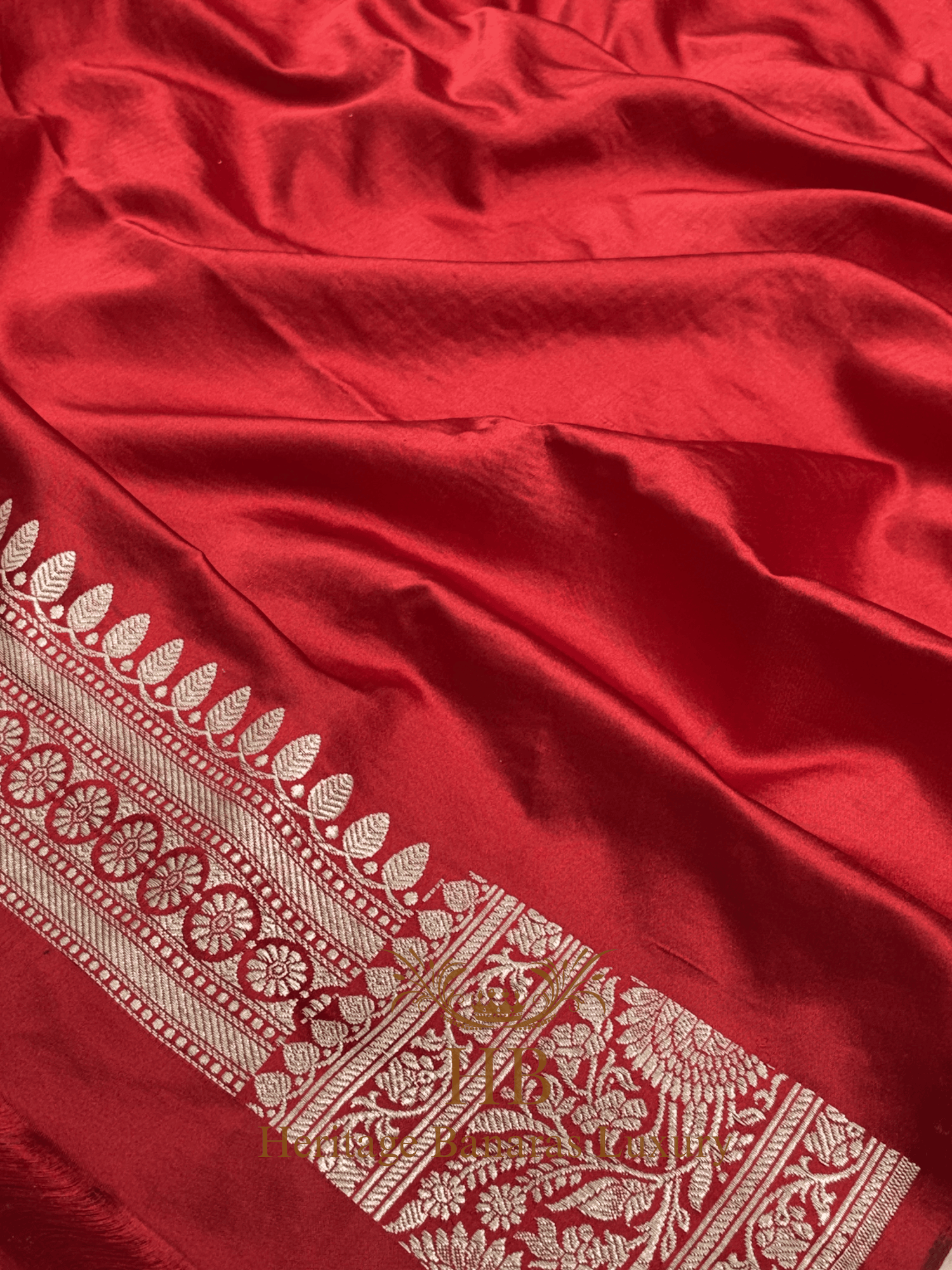 Red Handwoven Banarasi Pure Satin Silk Jaal Saree