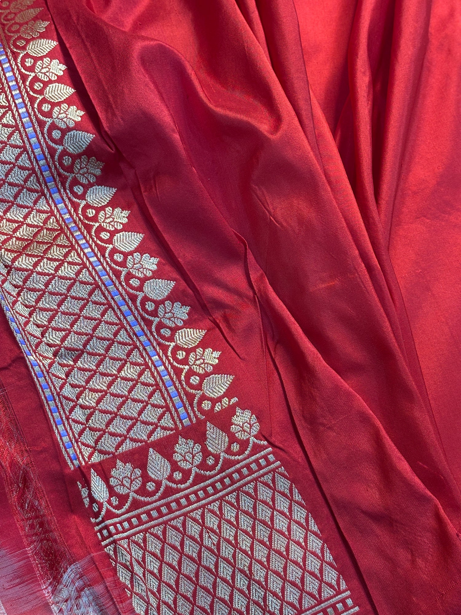 Red Pure Banarasi Katan Silk Saree
