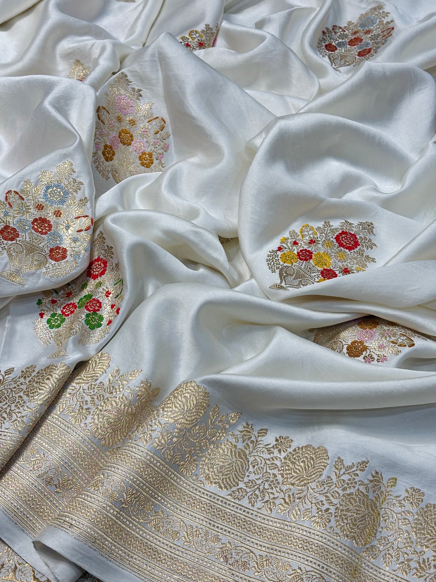 Ivory Banarasi Satin-Mashru Silk Handwoven Saree