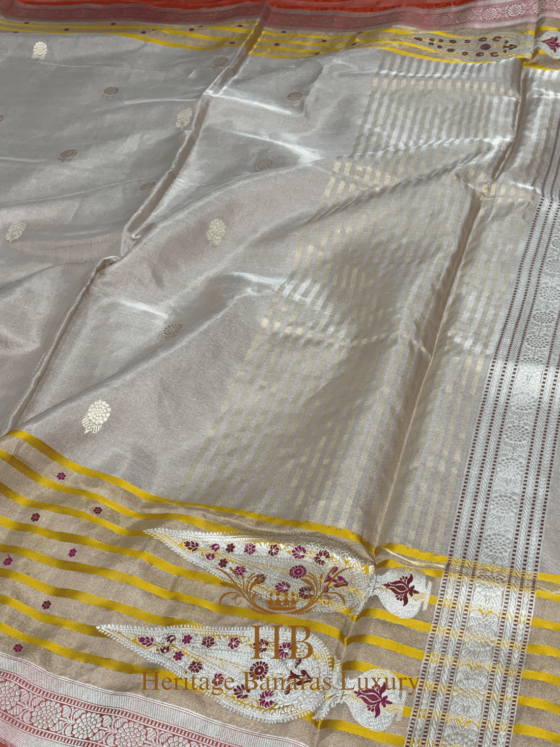 Ivory Handwoven Banarasi Pure Tissue Silk Saree
