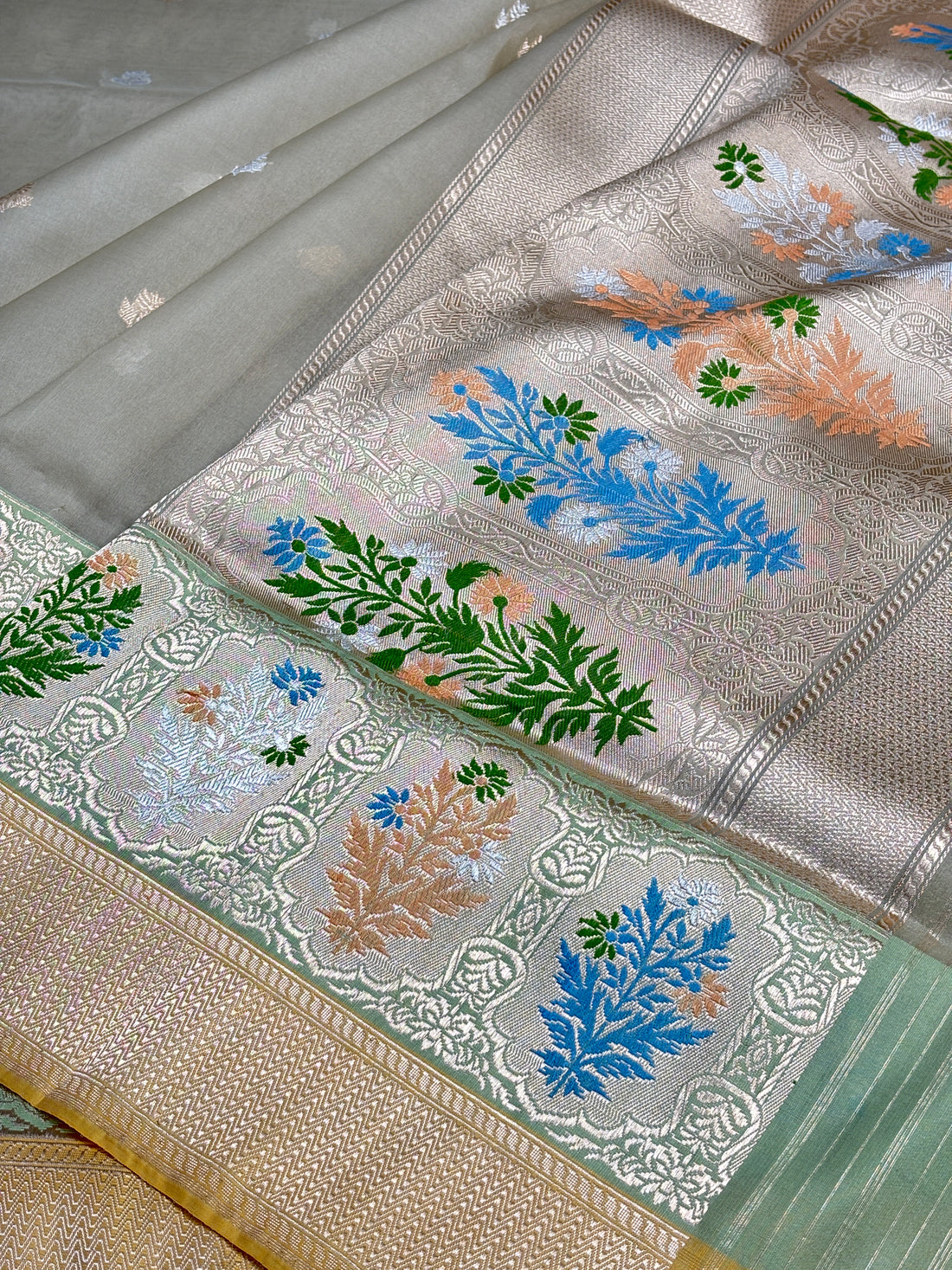 Beige Tissue Banarasi Silk Handwoven Saree