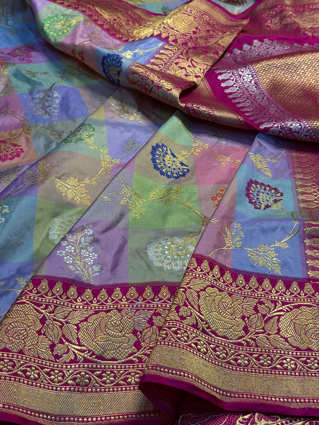 Rani Pink Rangkaat Banarasi Katan Silk Handwoven Saree
