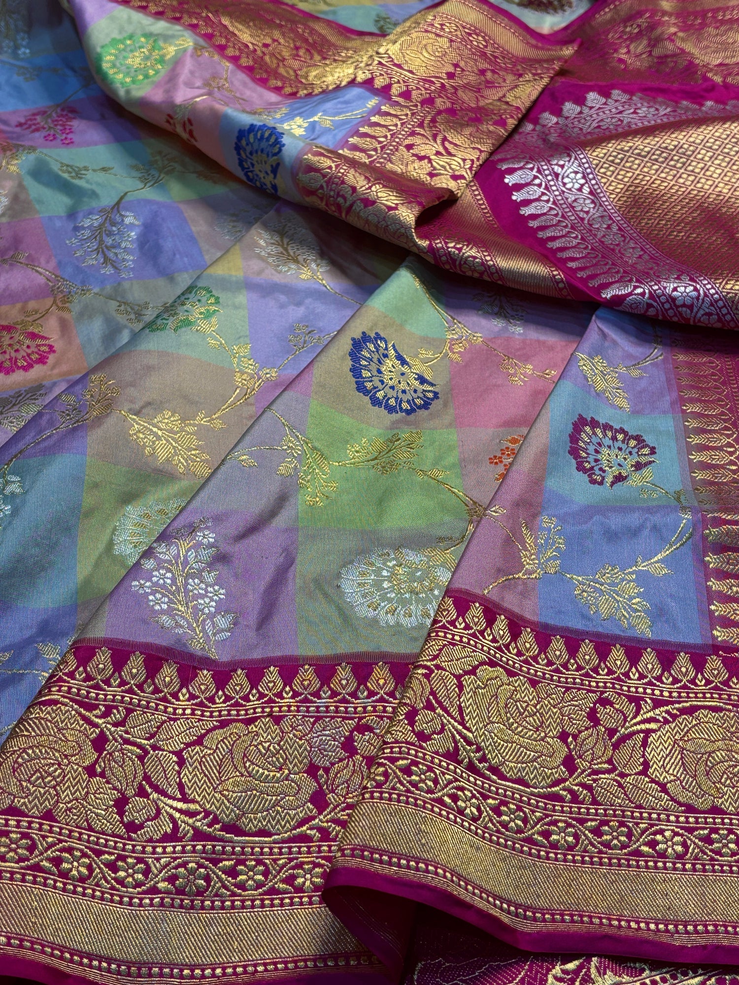 Rani Pink Rangkaat Banarasi Katan Silk Handwoven Saree