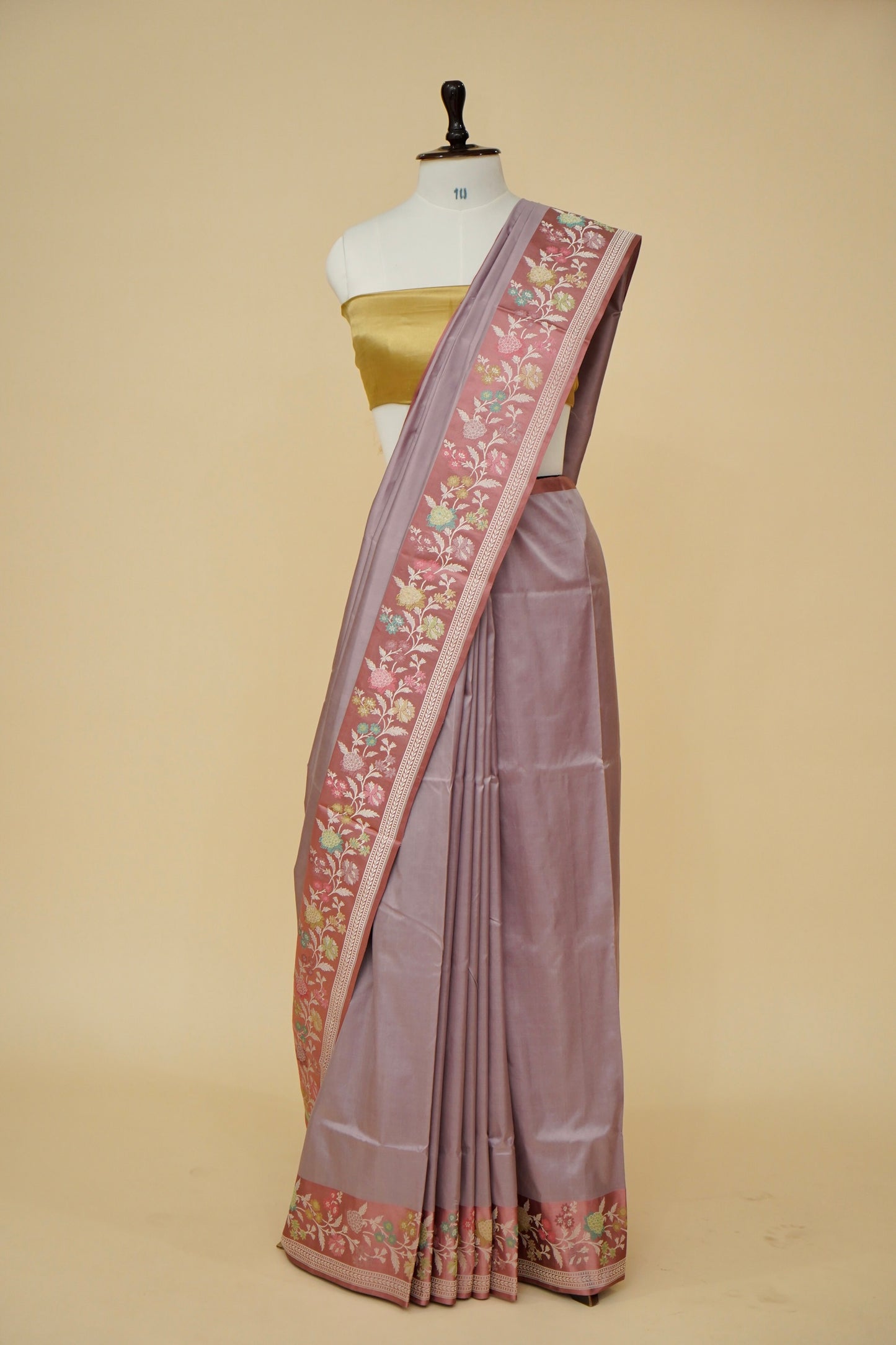 Handloom Banarasi Katan Silk Saree - Kadhiyal Satin Borders