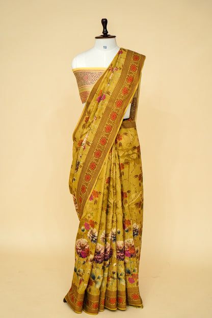 Pure Munga Silk Exclusive Floral Print Saree With Zari Weaving Border