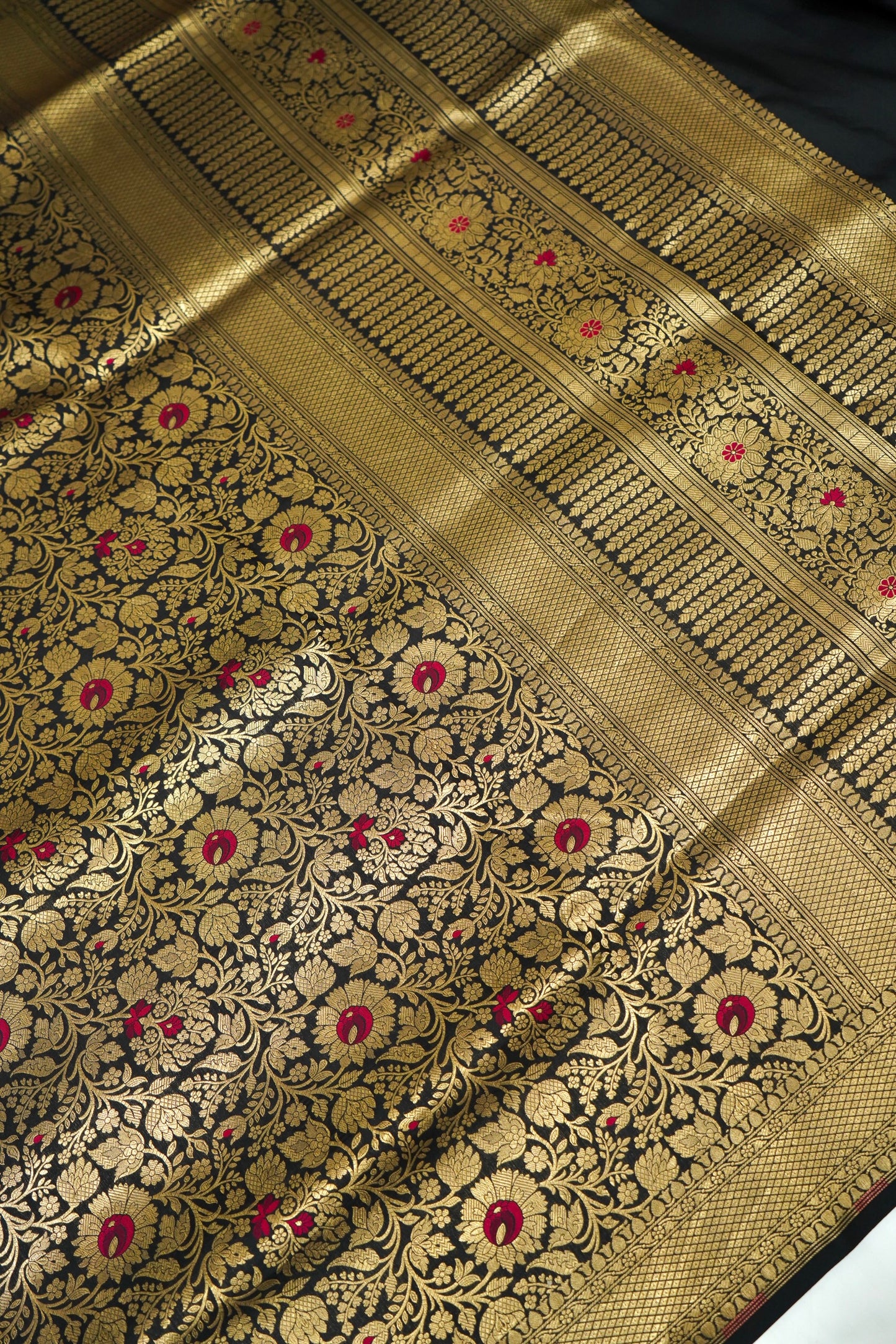 Handwoven Banarasi Pure Katan Silk Minakari Brocade Saree