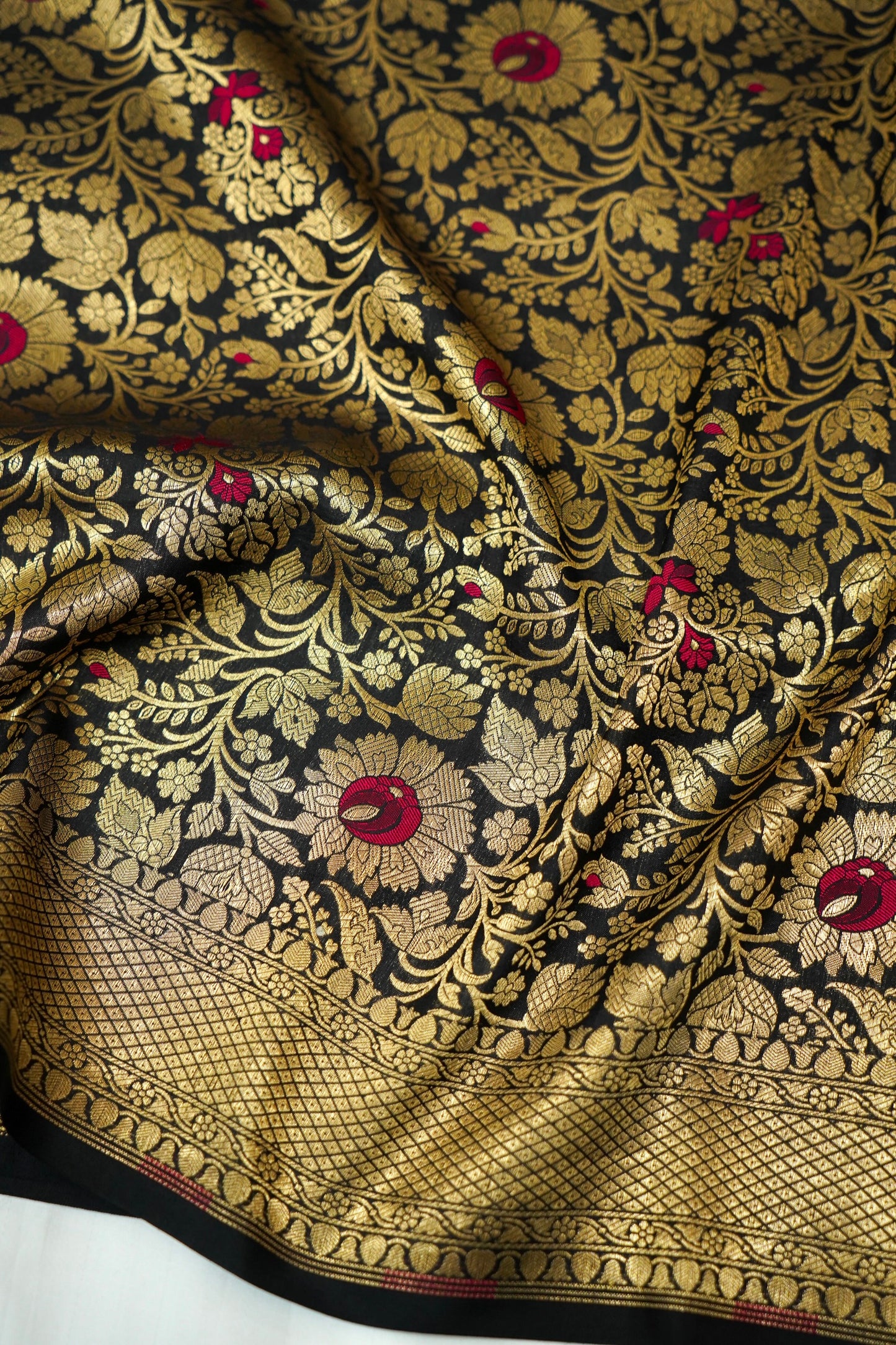 Handwoven Banarasi Pure Katan Silk Minakari Brocade Saree