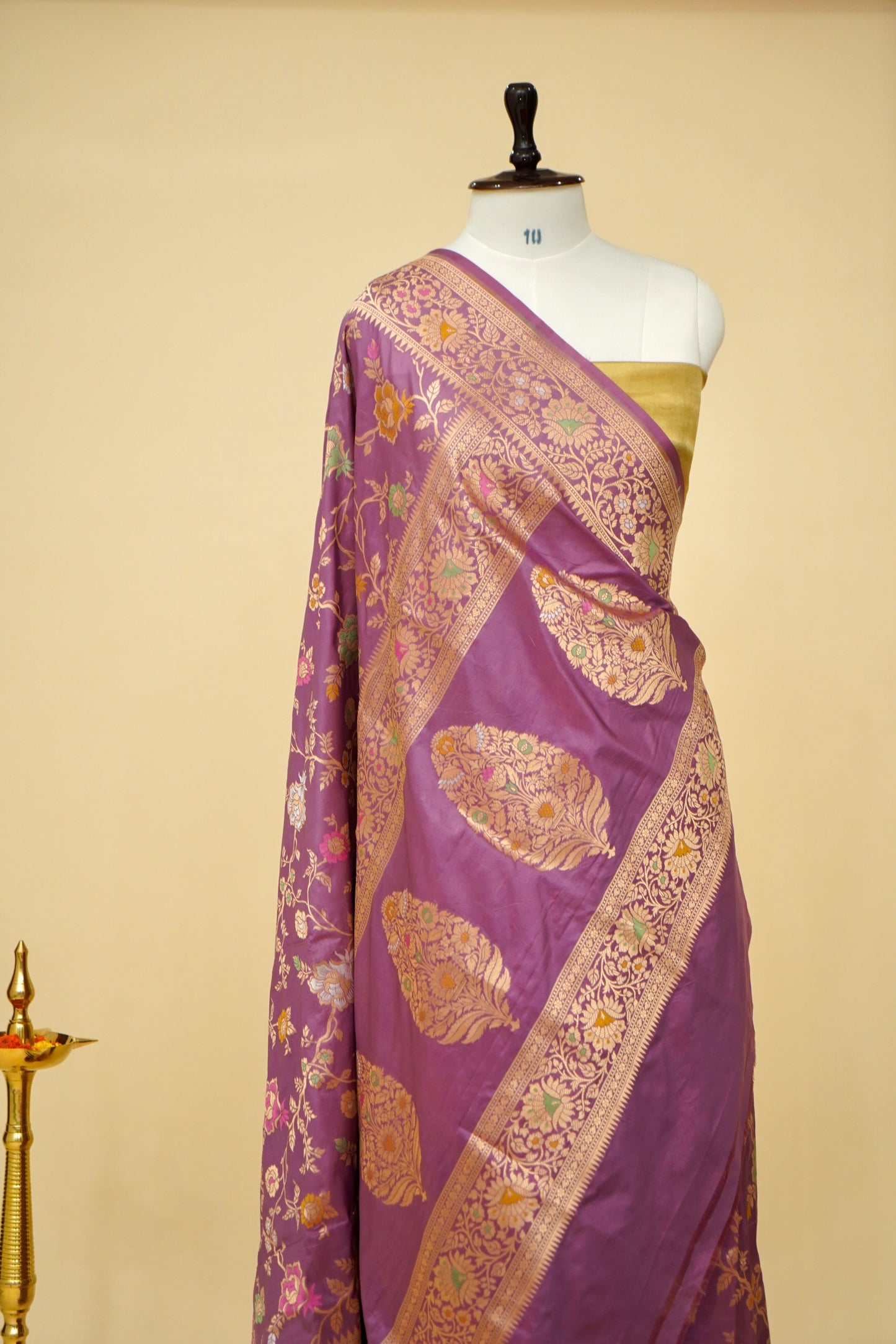 Handloom Jangla Banarasi Pure Katan Silk Saree