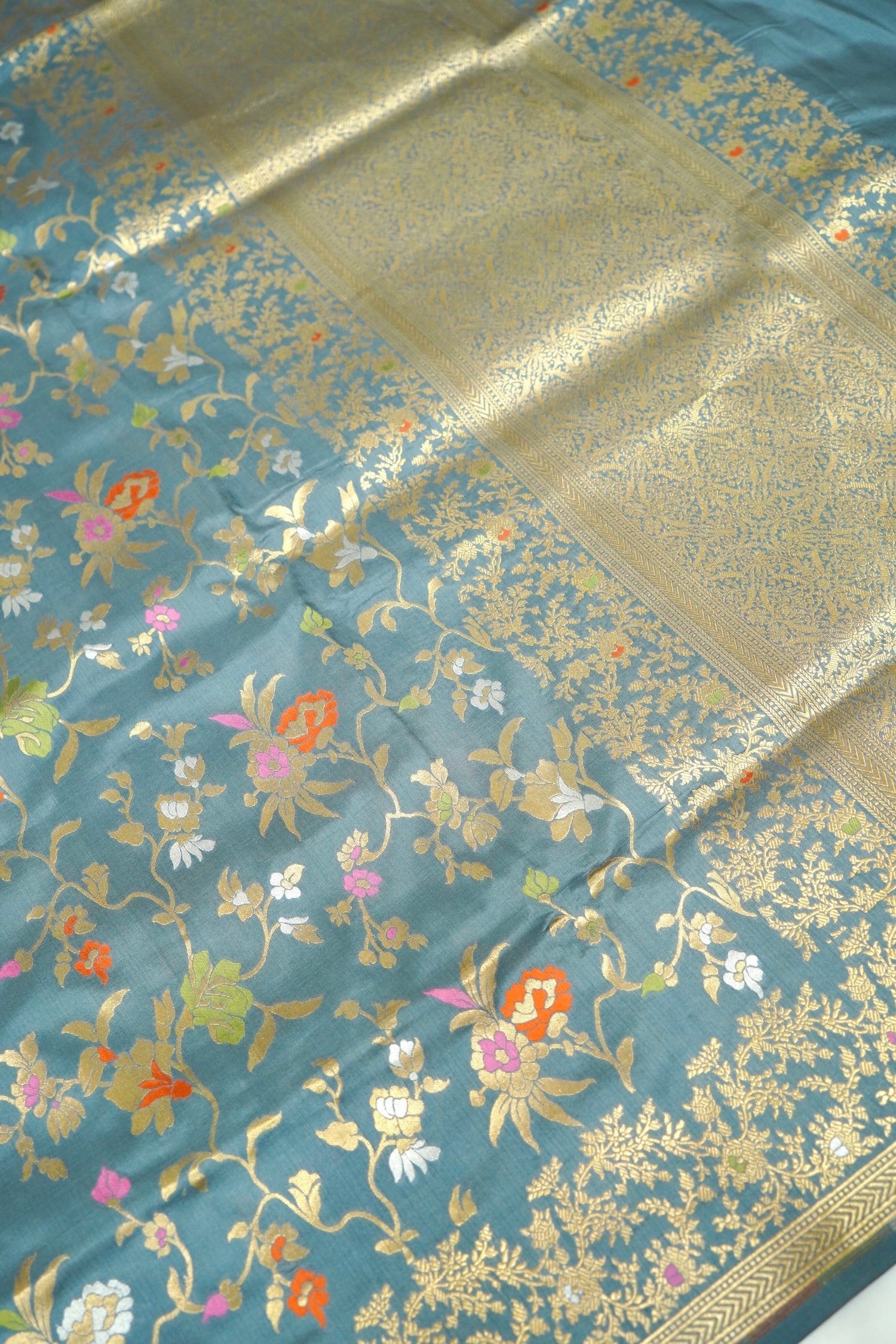Handloom Jangla Banarasi Pure Katan Silk Saree