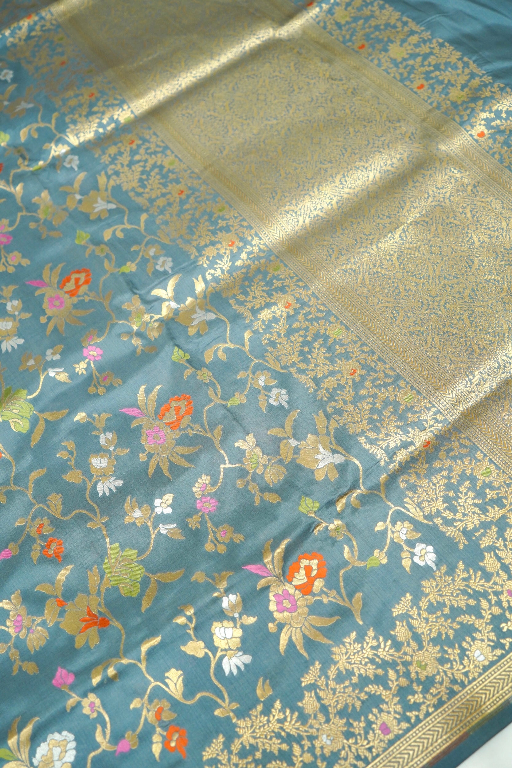 Handloom Jangla Banarasi Pure Katan Silk Saree