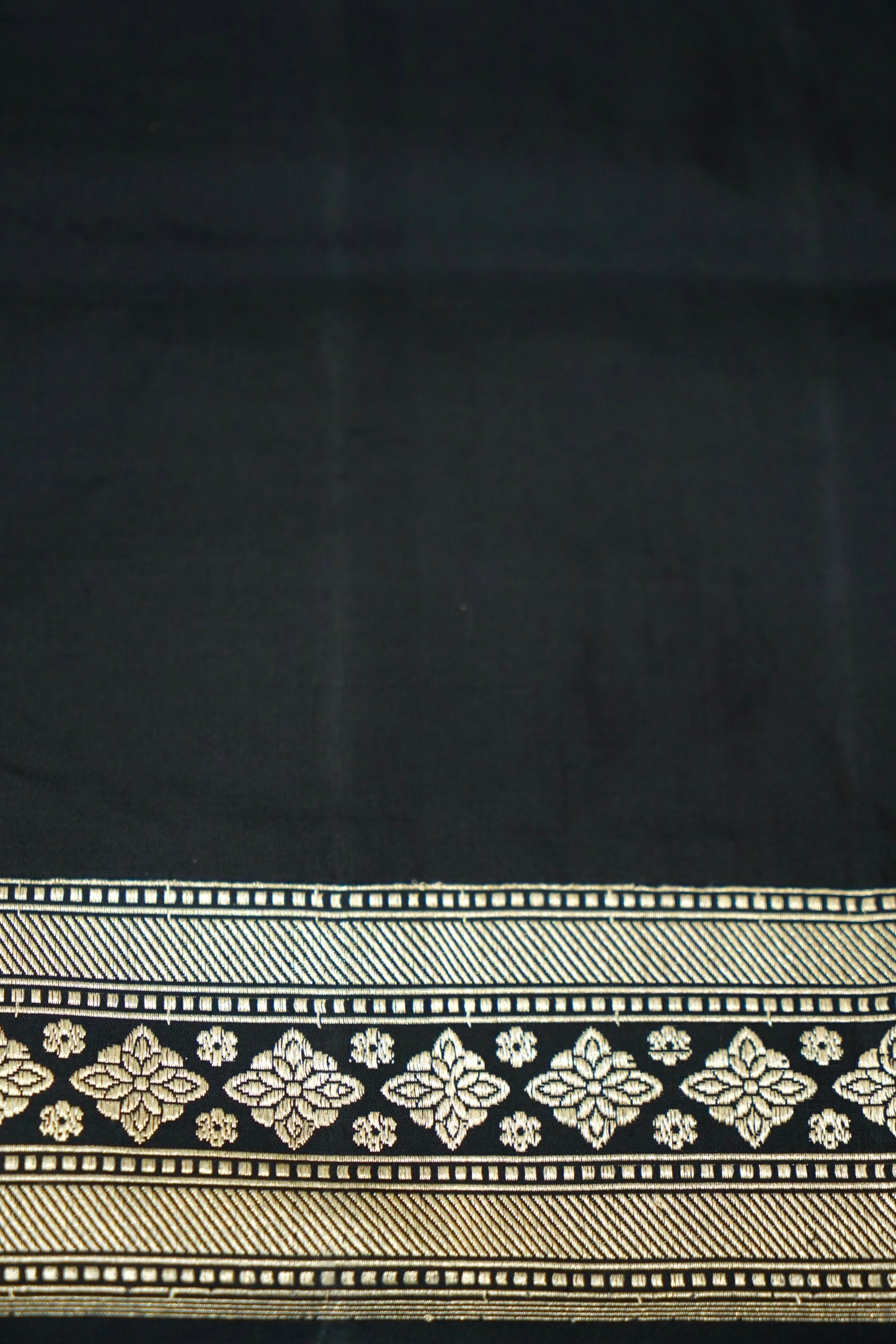 Pure Katan Silk Banarasi All Over Jaal Weaving