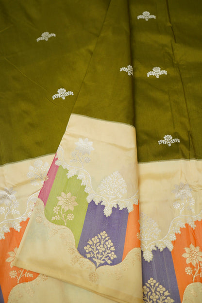 Handloom Banarasi Kadhiyal Rangkaat Border Saree