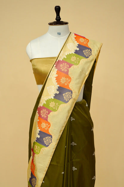 Handloom Banarasi Kadhiyal Rangkaat Border Saree