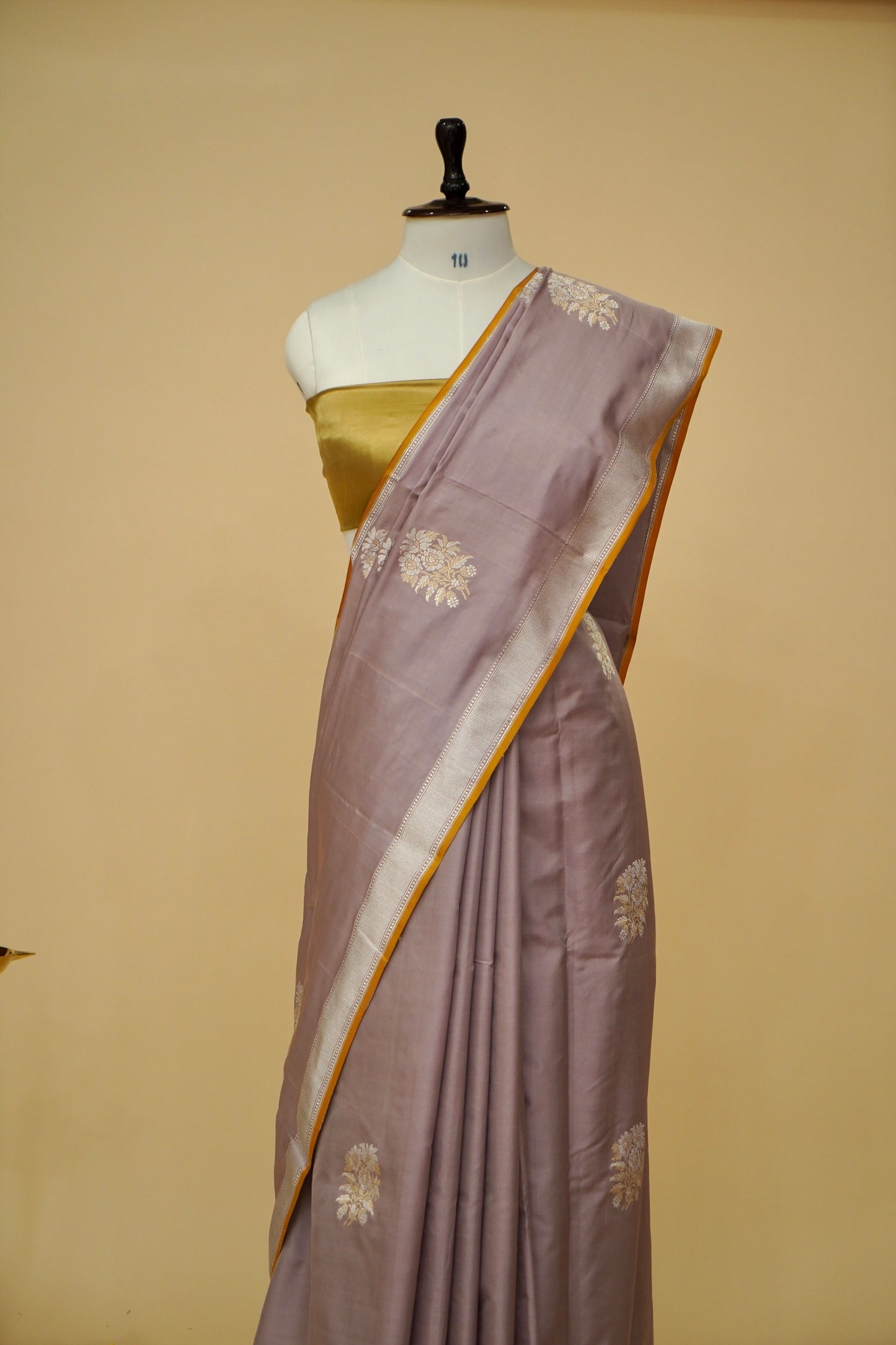 Pure Katan Silk Ektara Banarasi Saree