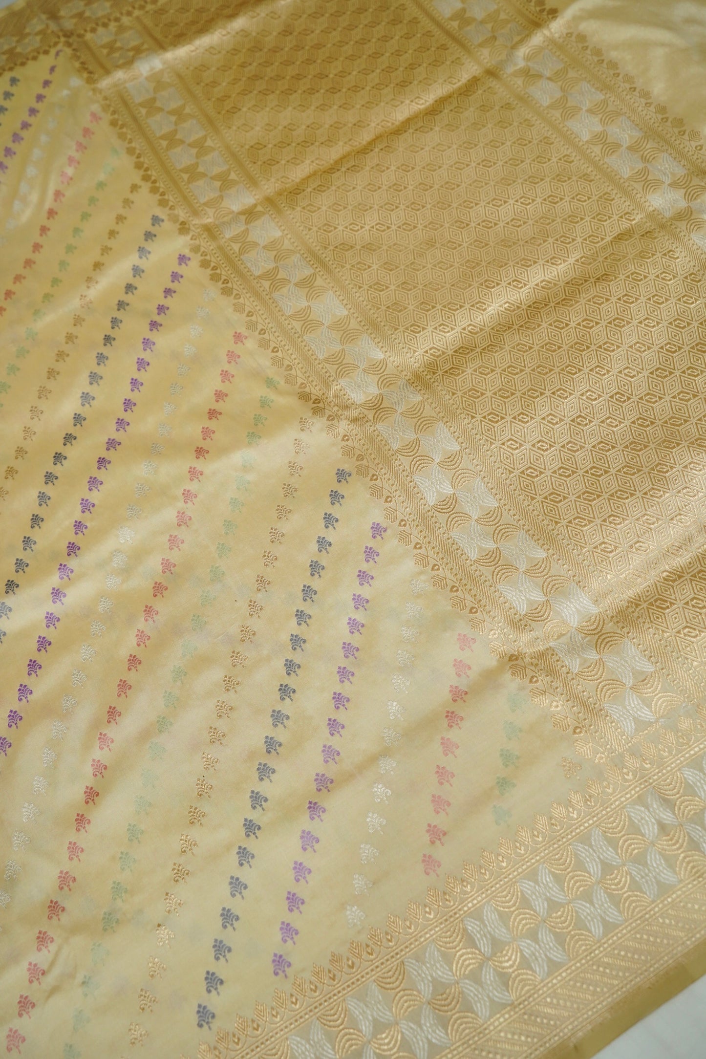 Handloom Banarasi Pure Katan Silk Ivory Saree