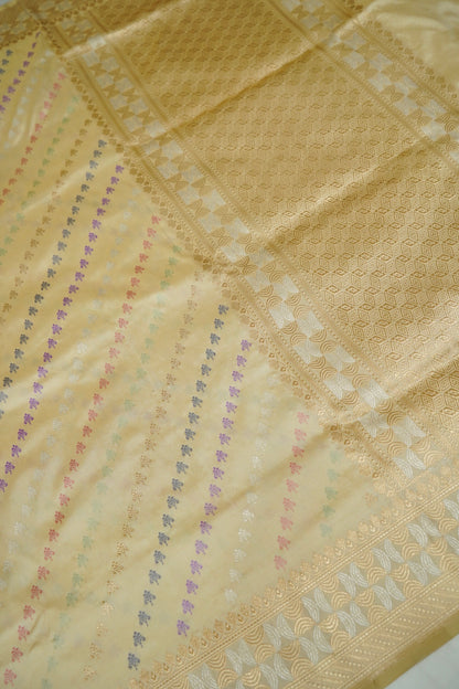 Handloom Banarasi Pure Katan Silk Ivory Saree