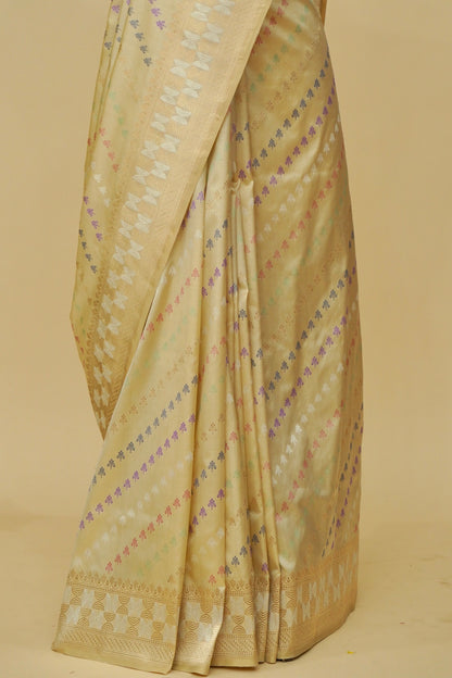 Handloom Banarasi Pure Katan Silk Ivory Saree