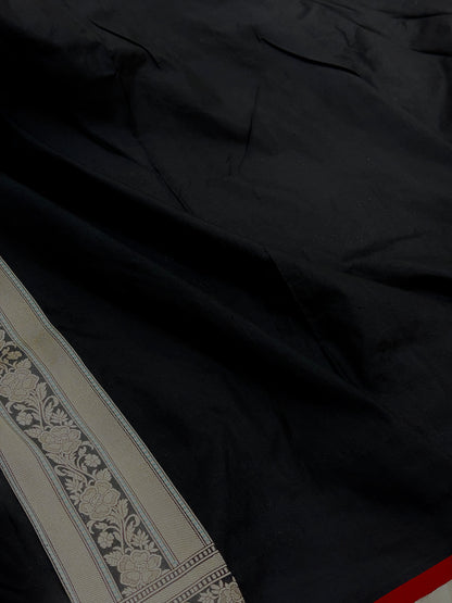 Black Handwoven Pure Banarasi Brocade Katan Silk Saree
