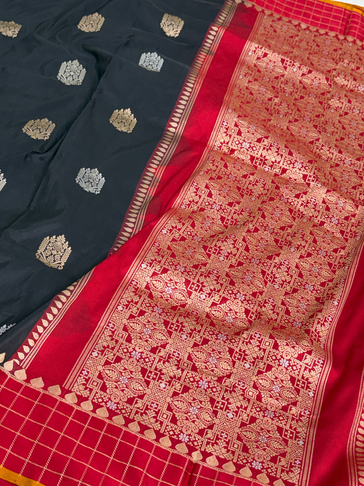 Black Handwoven Pure Banarasi Katan Silk Saree