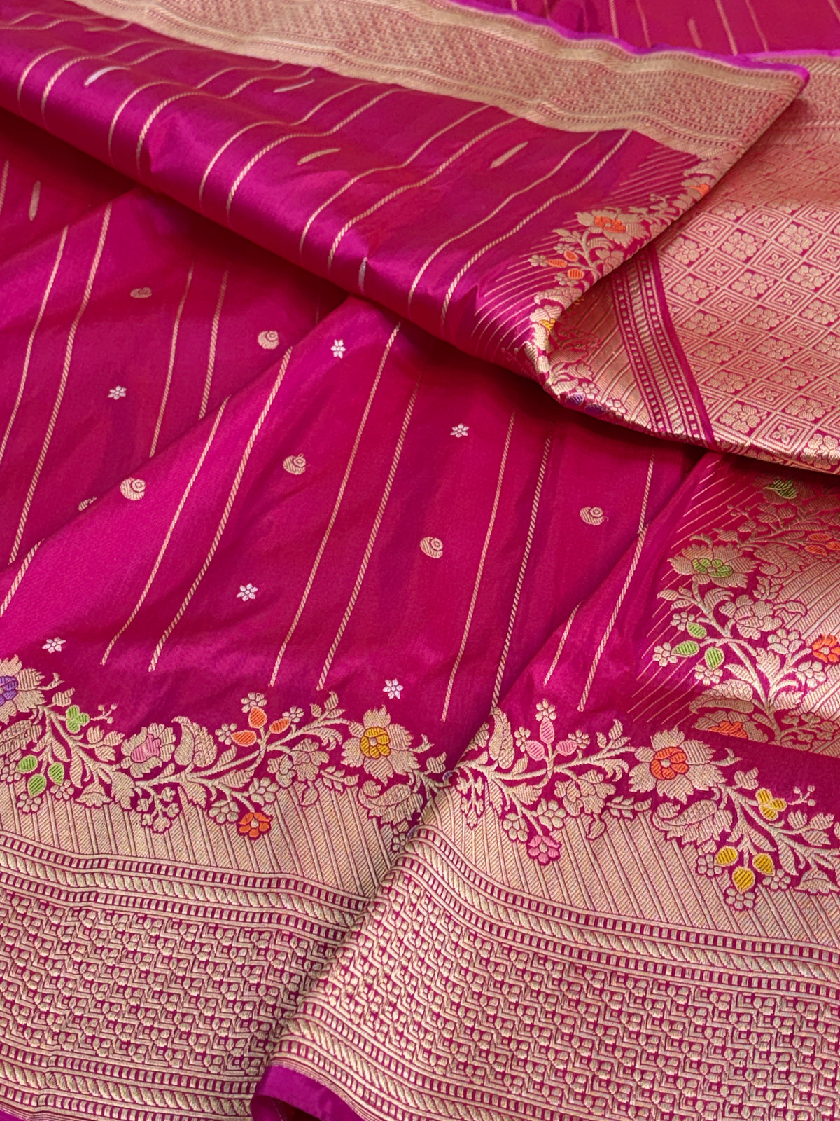 Rani Pink Handwoven Pure Banarasi Katan Silk Saree