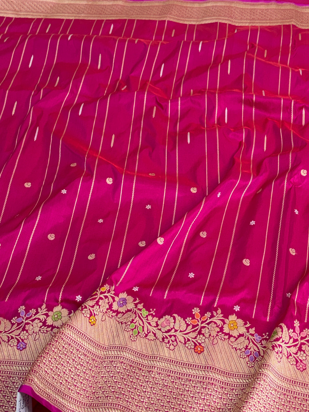 Rani Pink Handwoven Pure Banarasi Katan Silk Saree