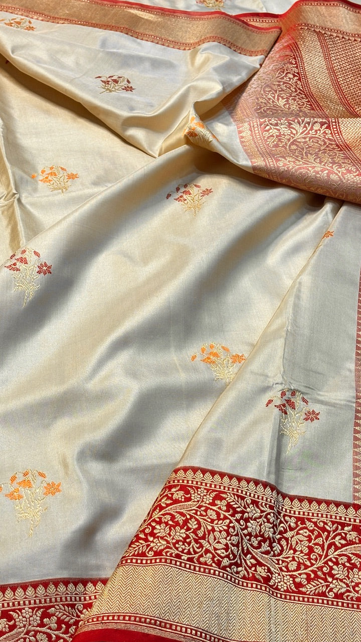 Light ivory Pure Banarasi Ektara  Silk Handwoven Saree