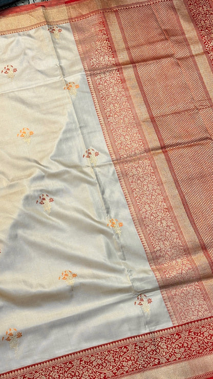 Light ivory Pure Banarasi Ektara  Silk Handwoven Saree