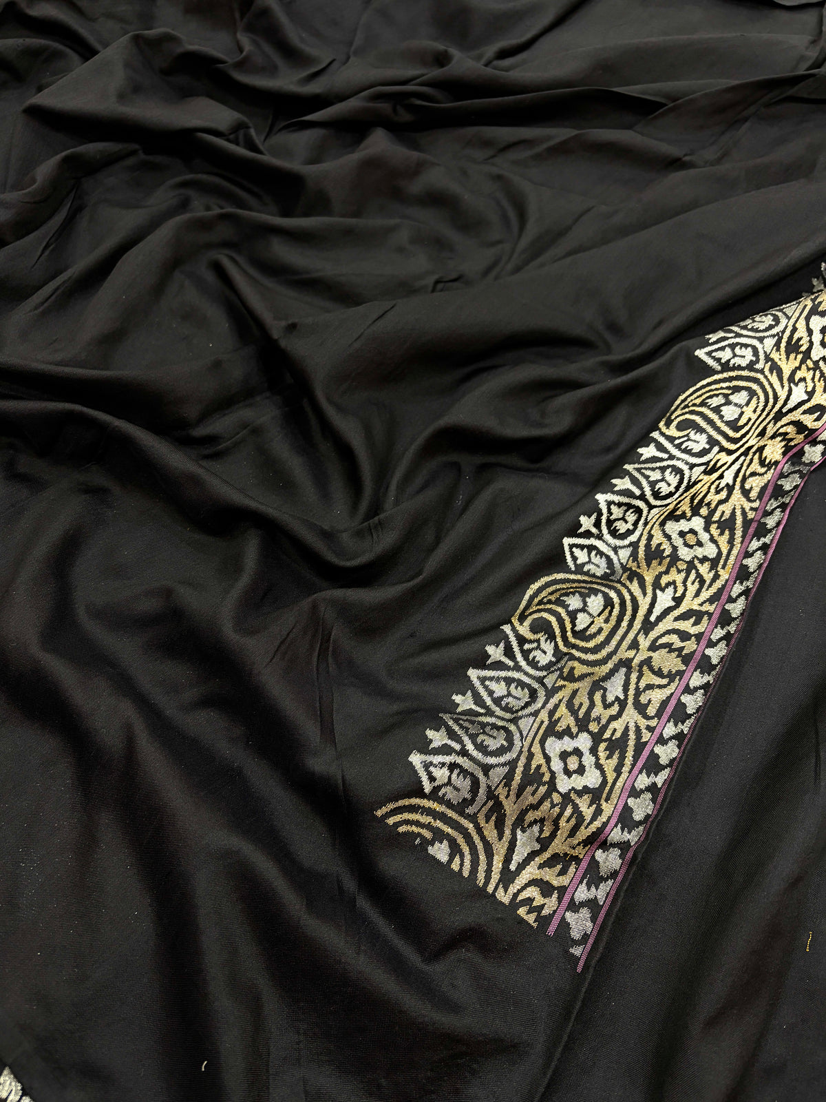 Black Handwoven Real Zari Banarasi Silk Jamdani Saree
