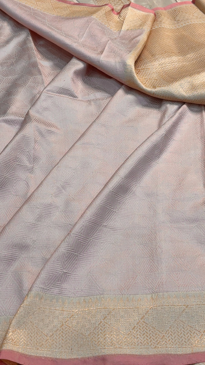 Blush Pink Pure Tanchoi Banarasi Katan Silk Handwoven Saree