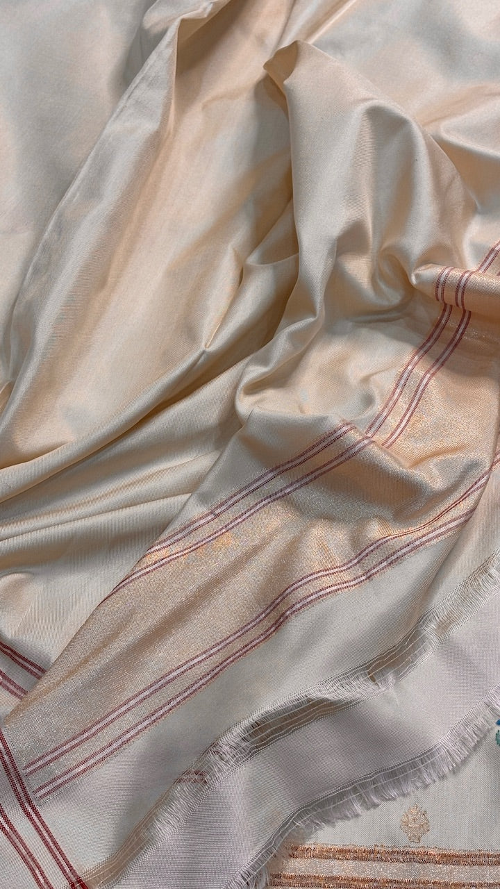 Ivory Pure Banarasi Ektara  Silk Handwoven Saree