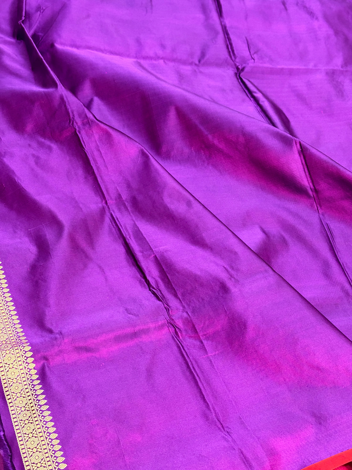 Purple Handwoven Pure Banarasi Satin Tanchoi Saree