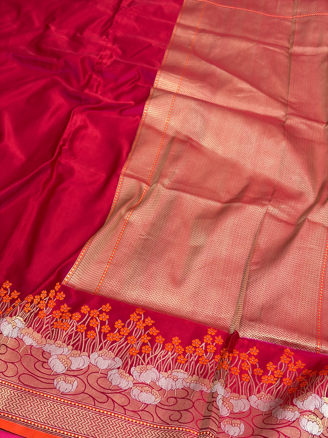 Red Handwoven Pure Banarasi Satin Silk Saree
