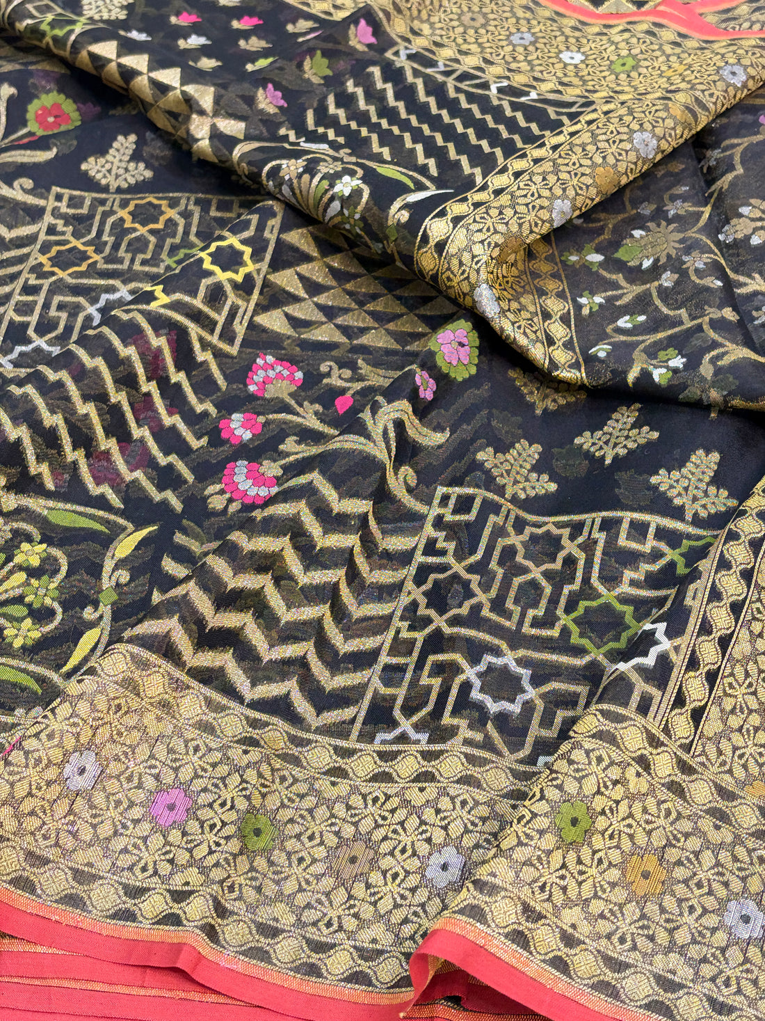 Black Handwoven Pure Banarasi Kora Jamdani Saree