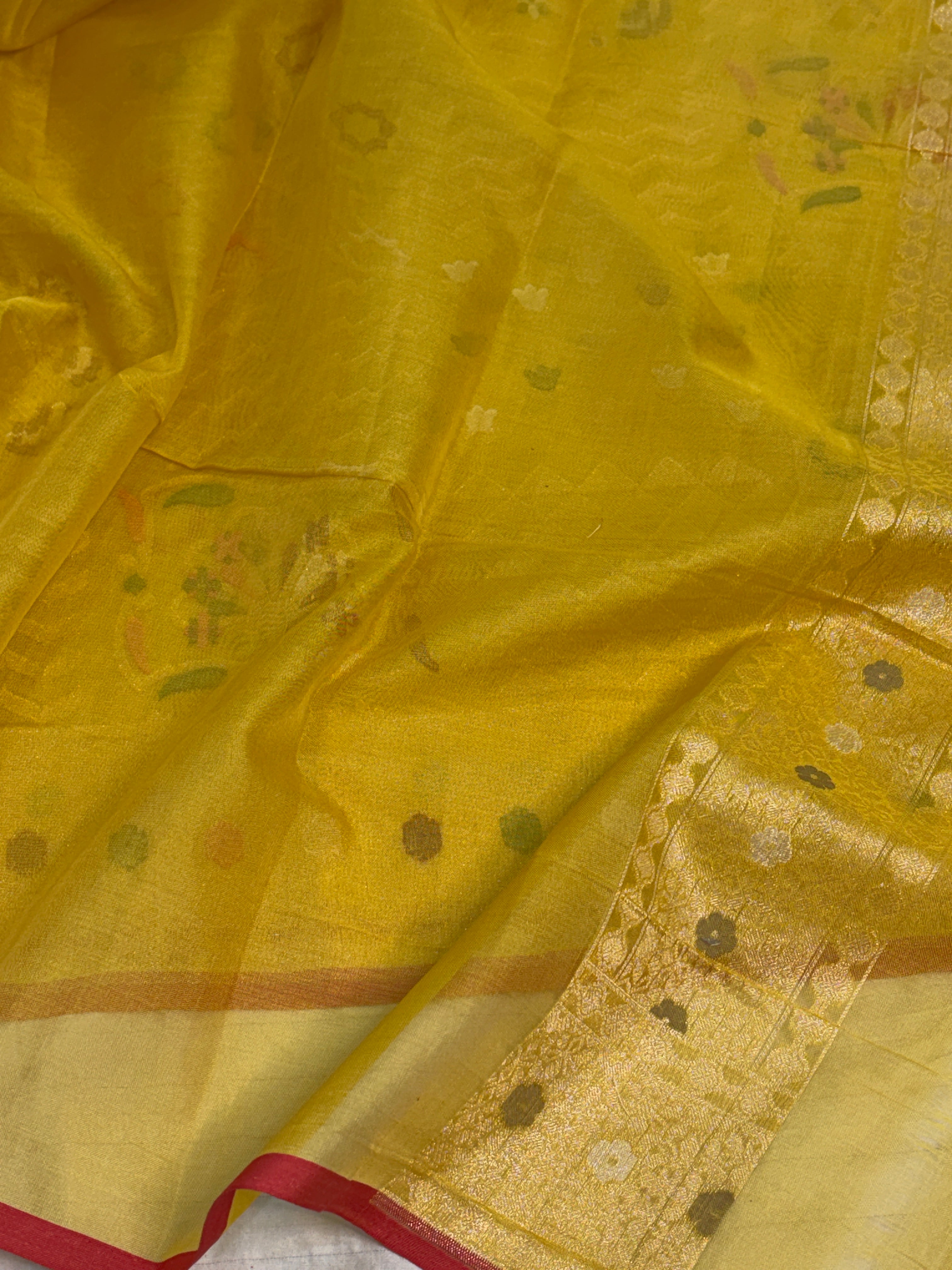 Lemon Yellow Handwoven Pure Banarasi Kora Jamdani Saree
