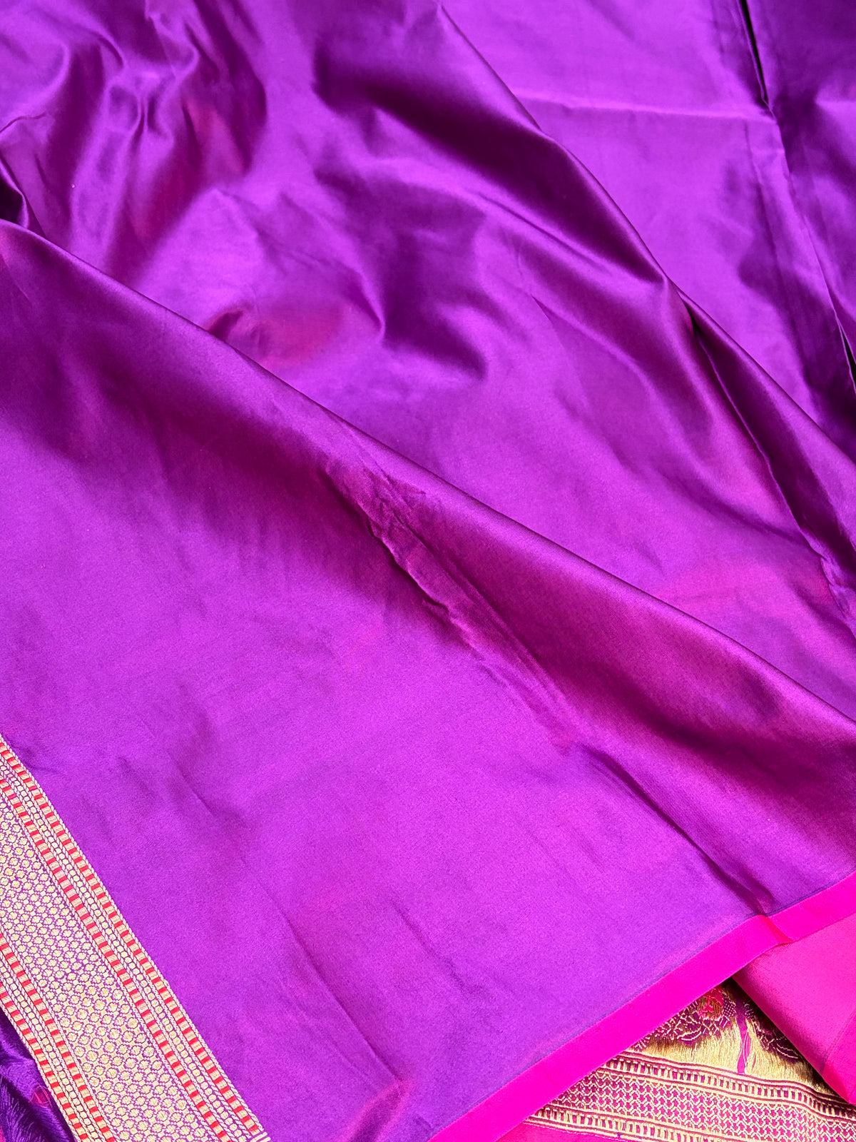 Purple Handwoven Pure Banarasi Satin Silk Saree