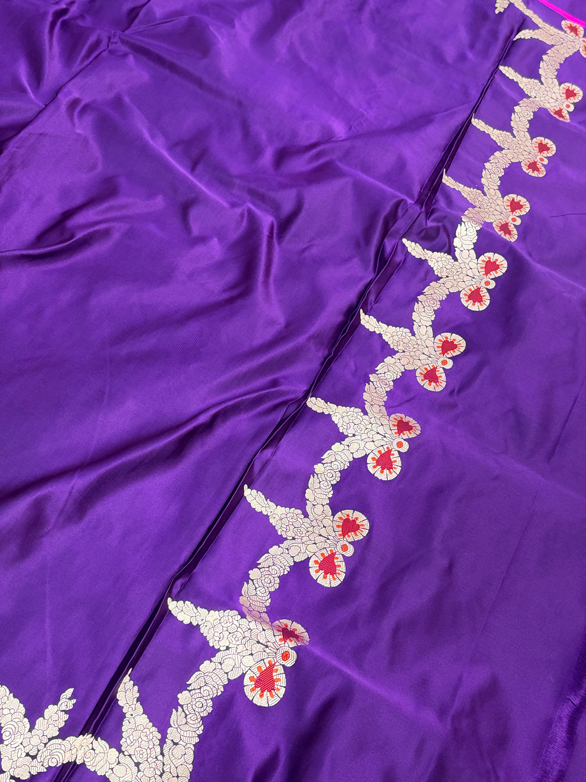 Purple Handwoven Pure Banarasi Satin Silk Saree