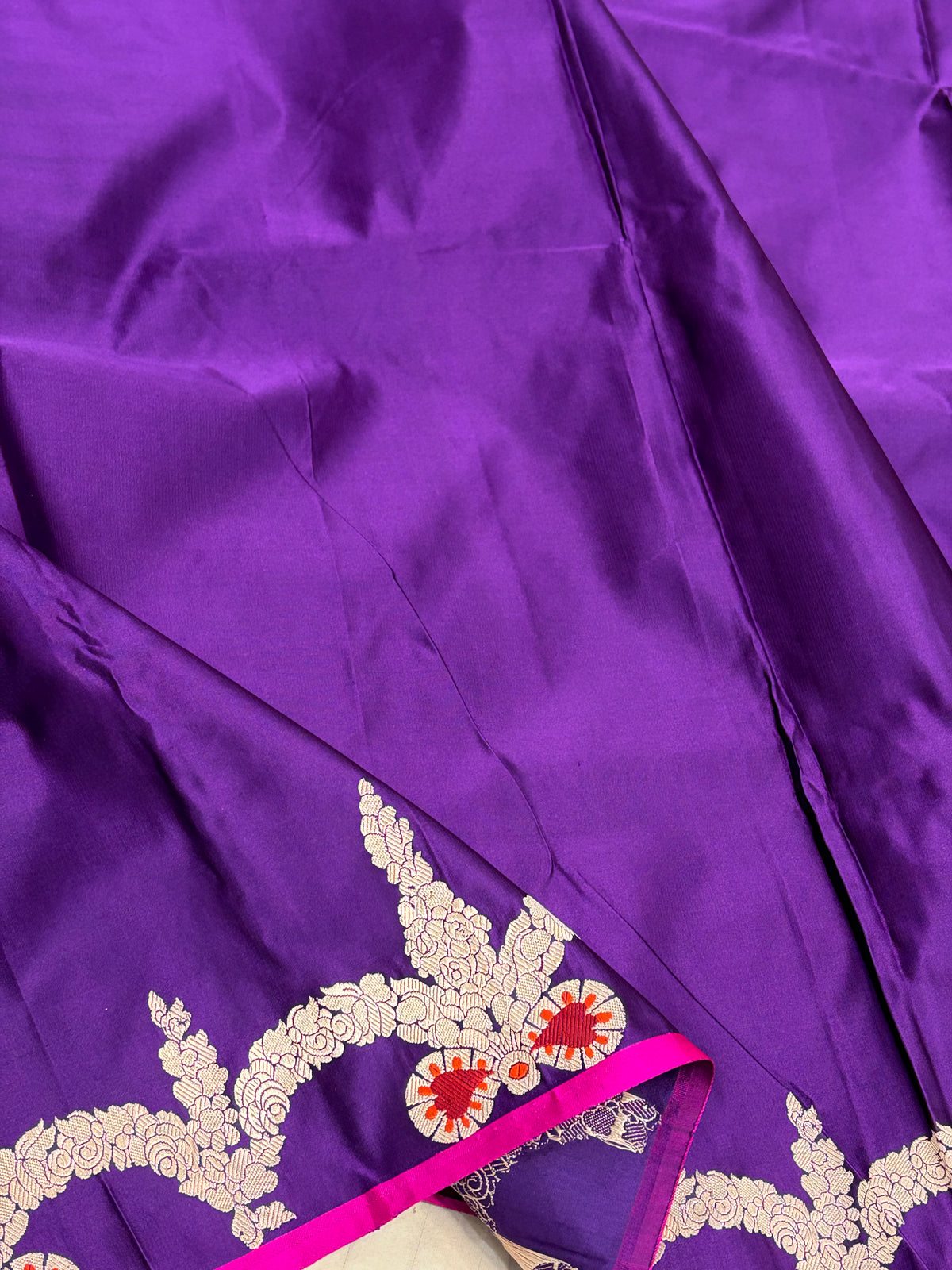 Purple Handwoven Pure Banarasi Satin Silk Saree